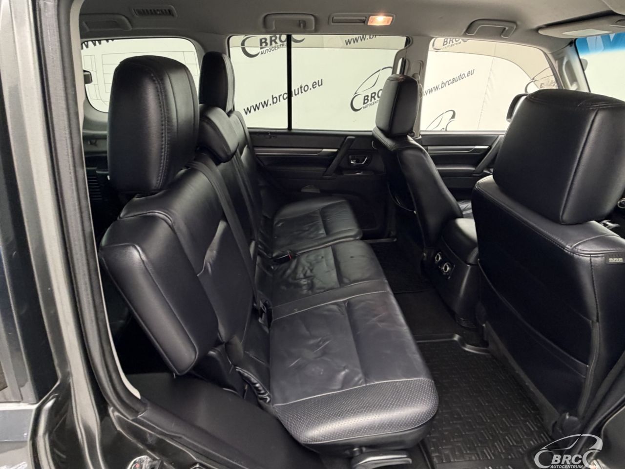 Mitsubishi Pajero | 9