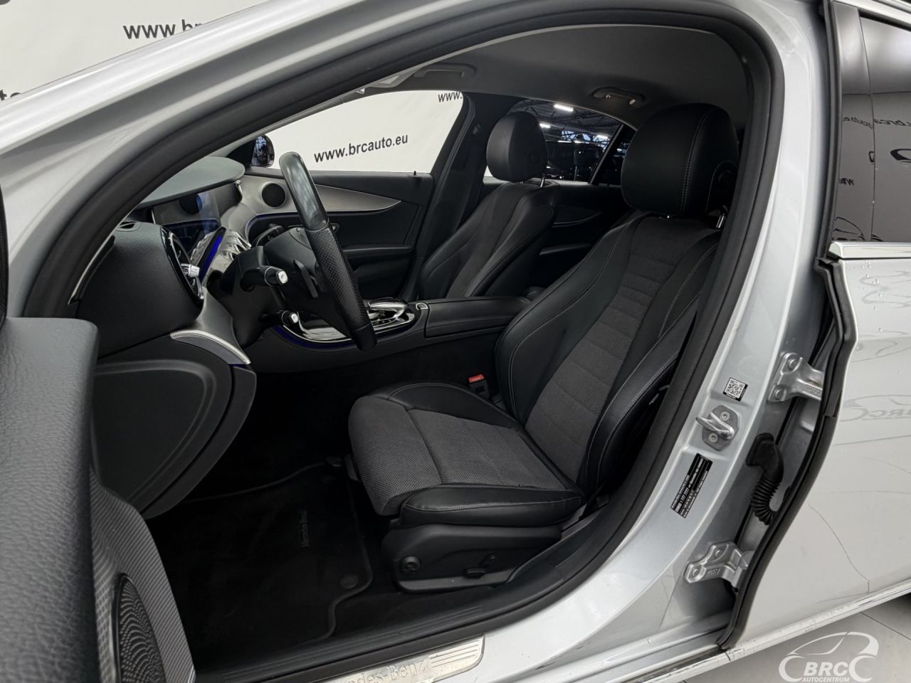 Mercedes-Benz E220 | 22