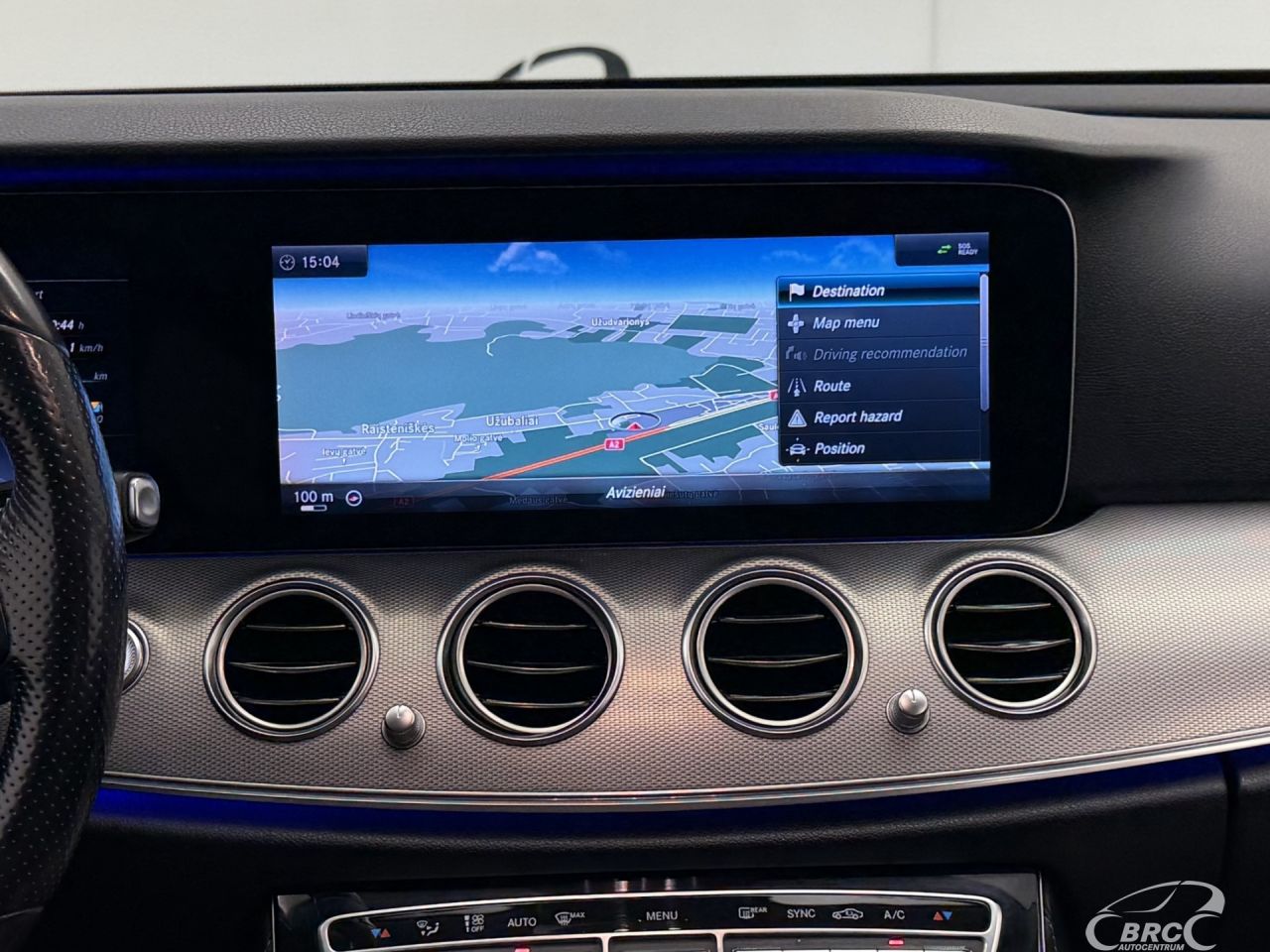 Mercedes-Benz E220 | 15