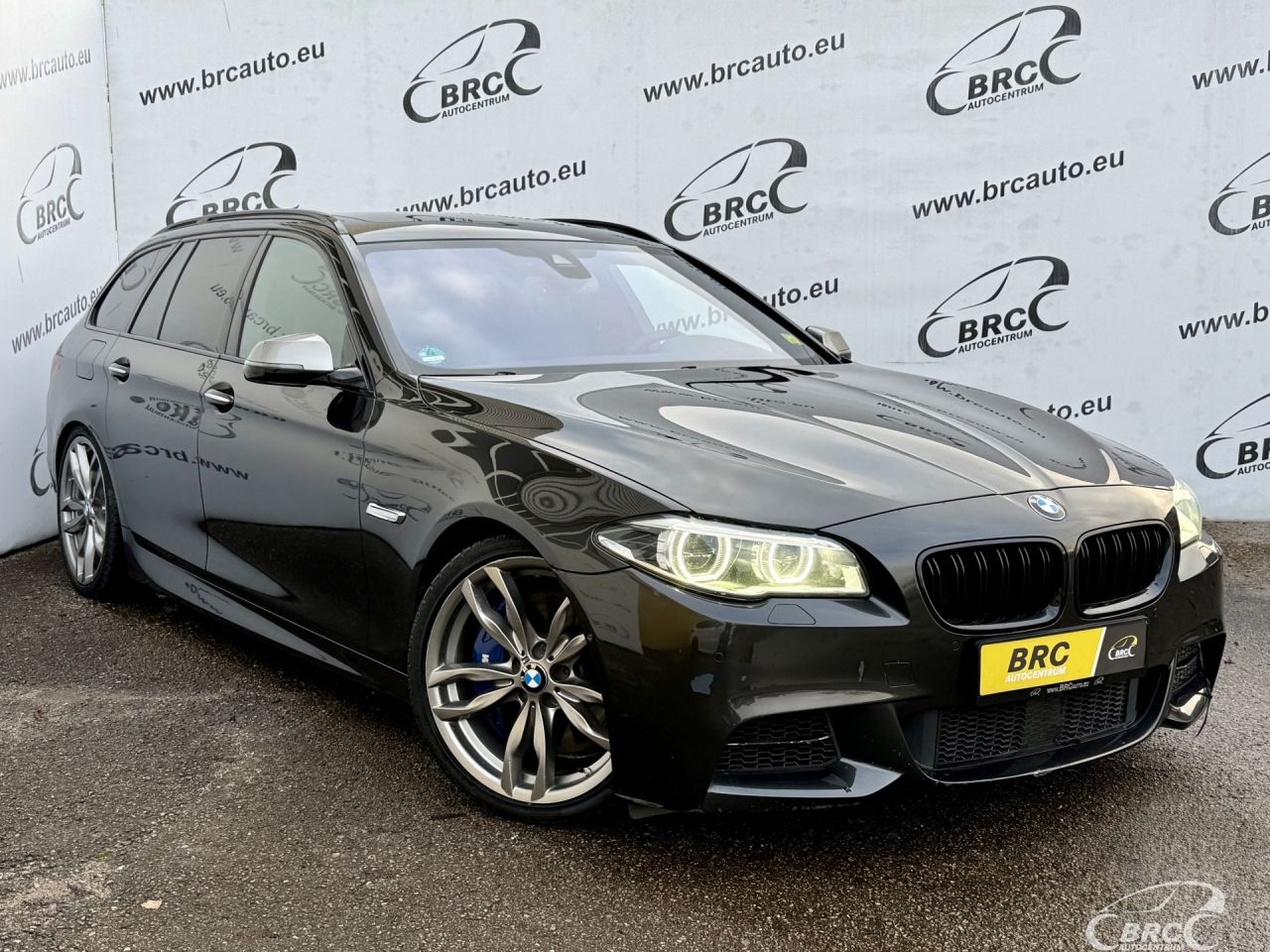 BMW M550 | 36