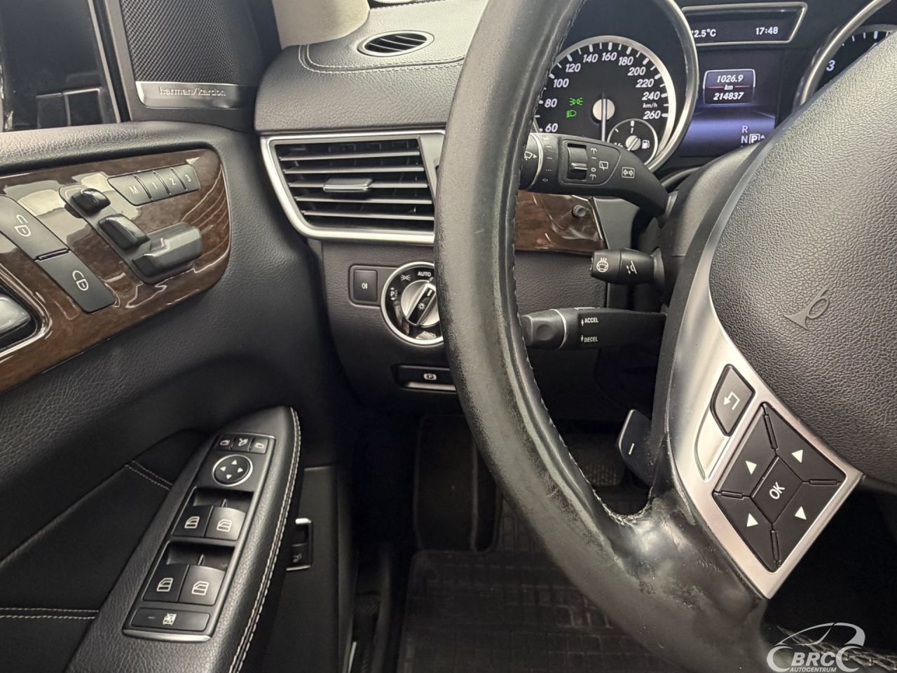 Mercedes-Benz GL350 | 34