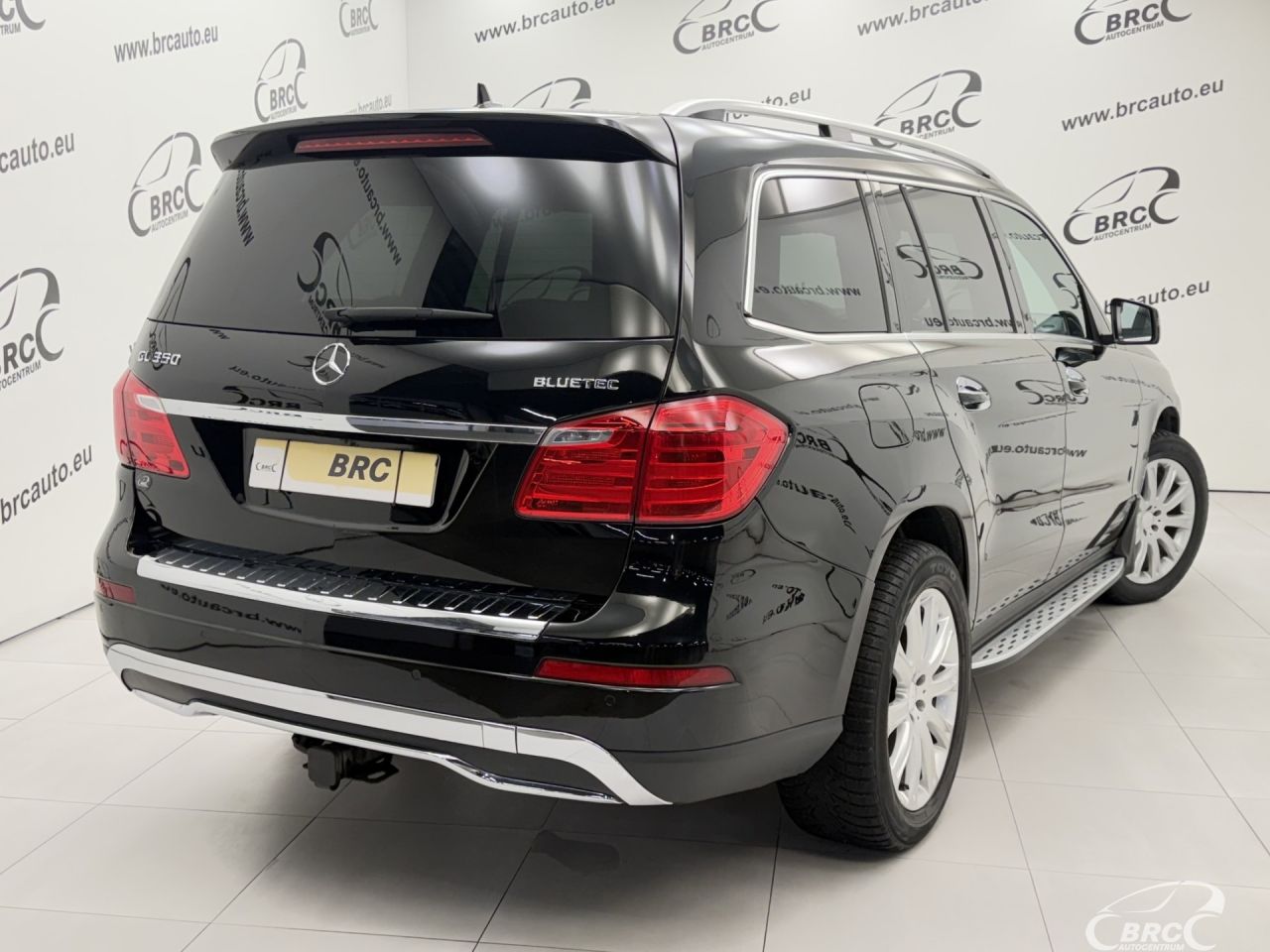 Mercedes-Benz GL350 | 49