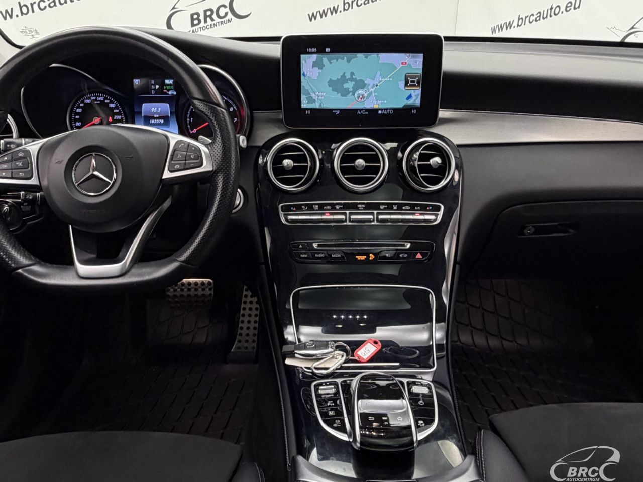 Mercedes-Benz GLC350 | 14