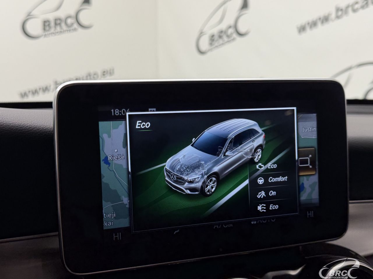 Mercedes-Benz GLC350 | 37