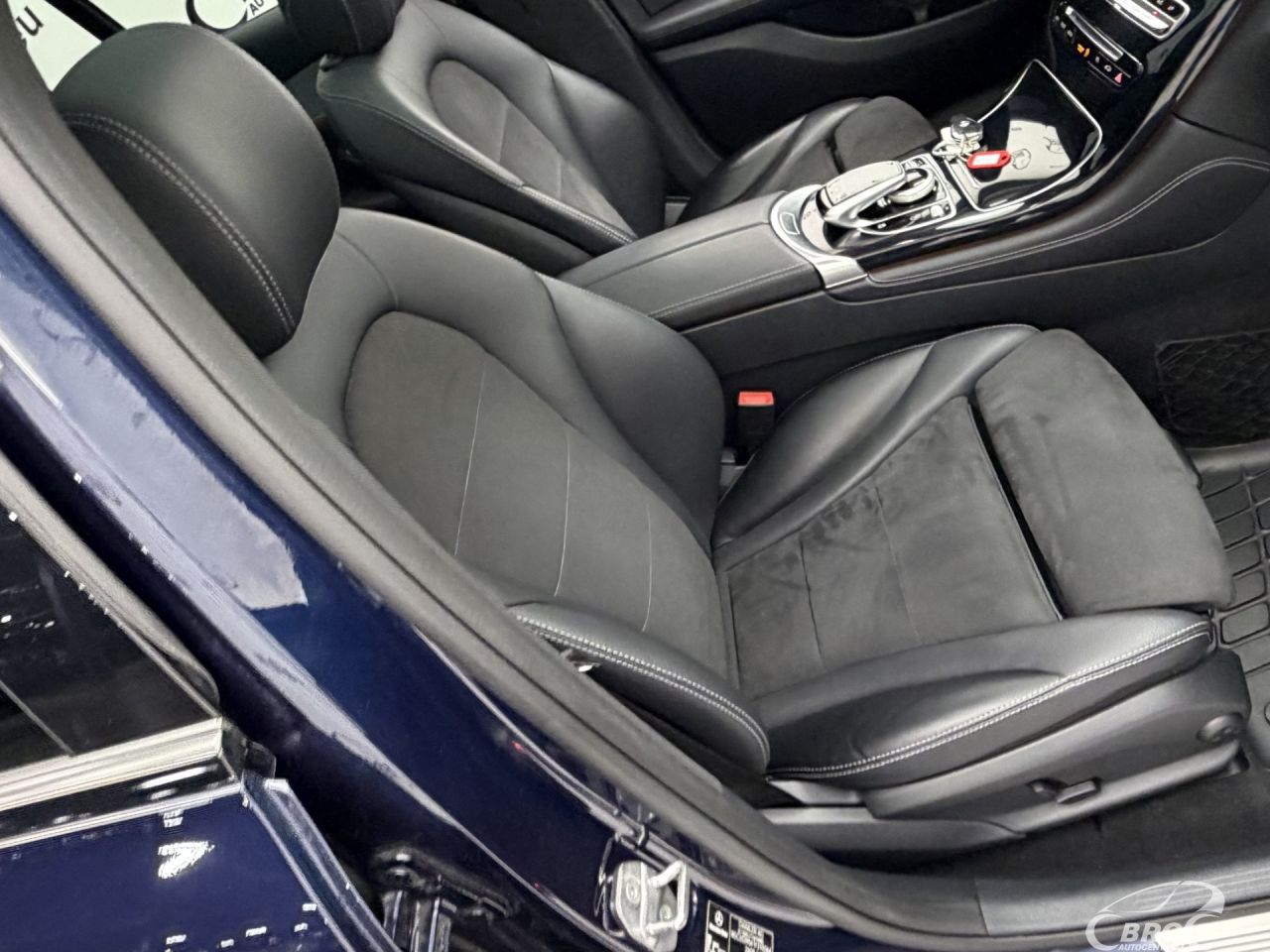 Mercedes-Benz GLC350 | 4