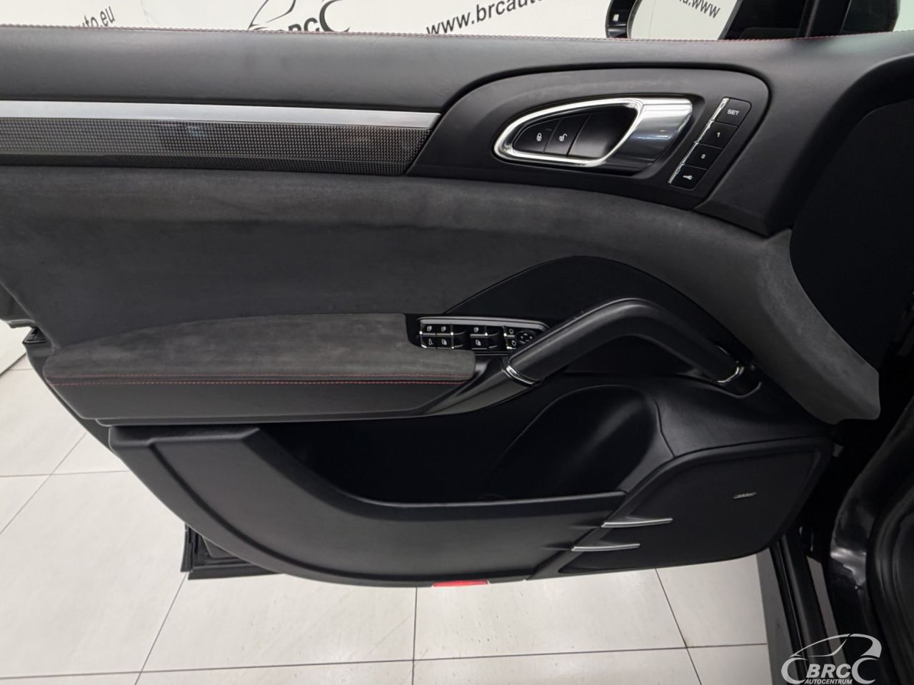 Porsche Cayenne | 21