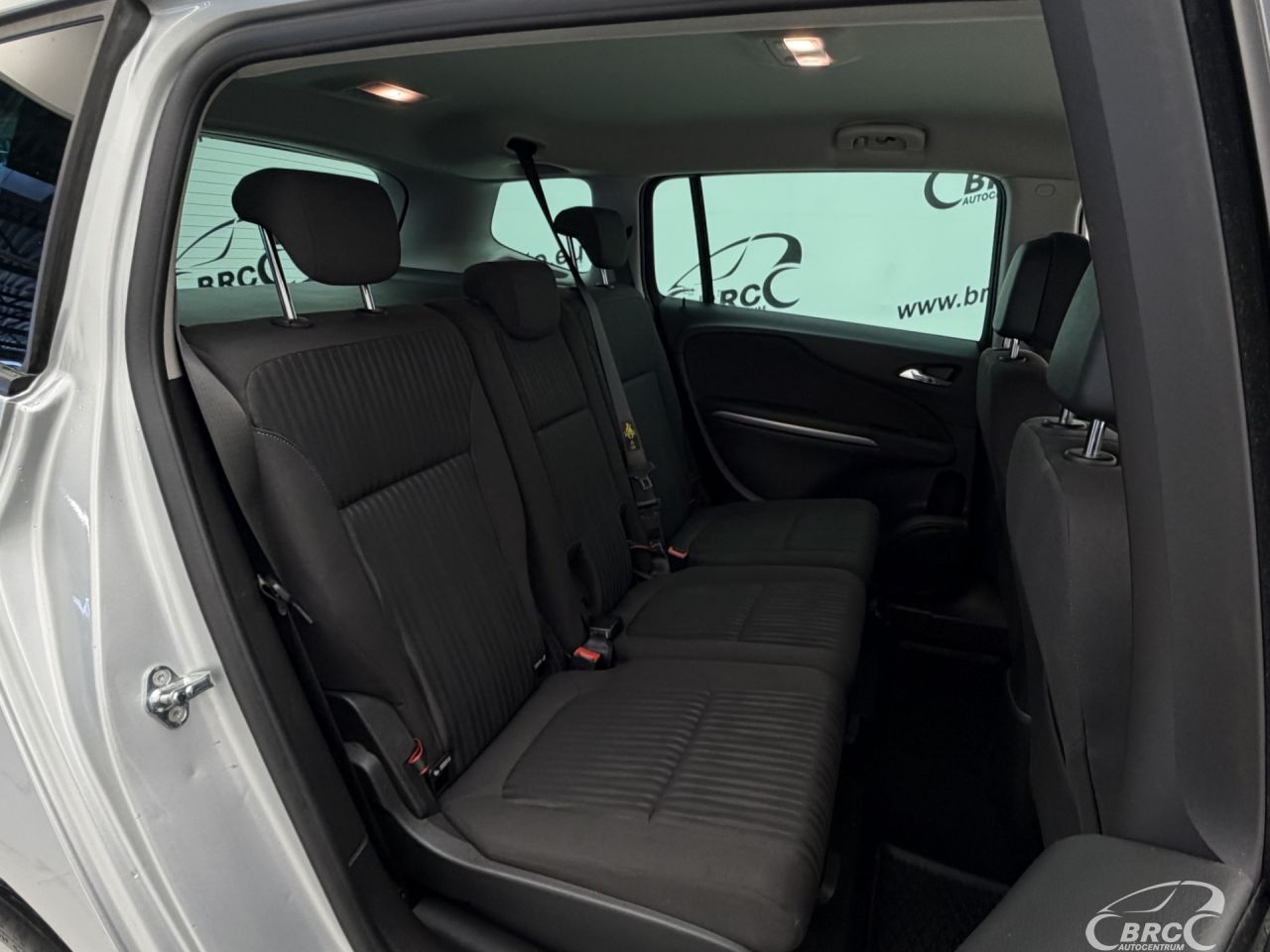 Opel Zafira | 10