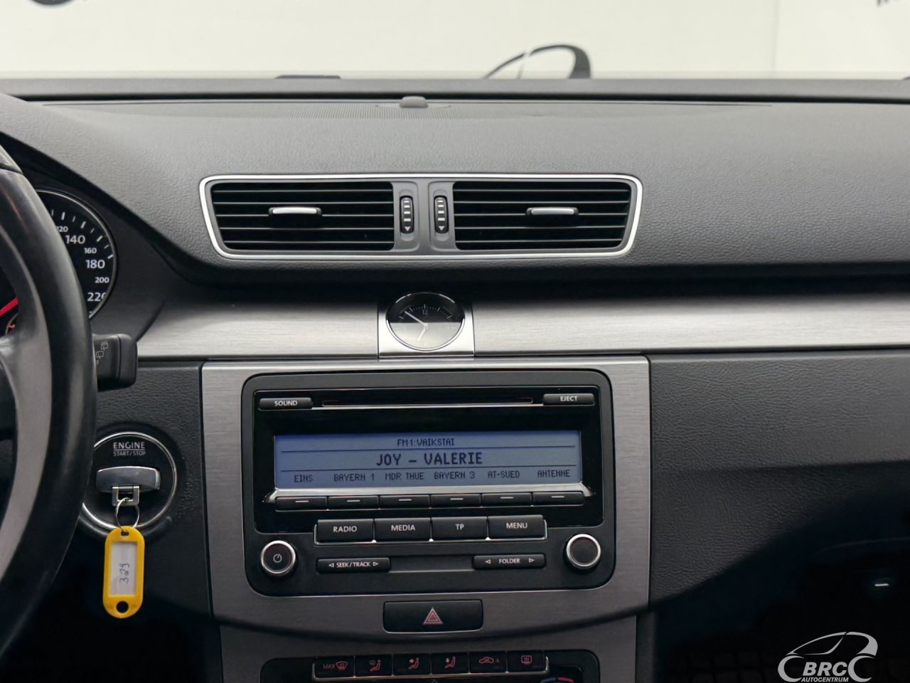 Volkswagen Passat | 14