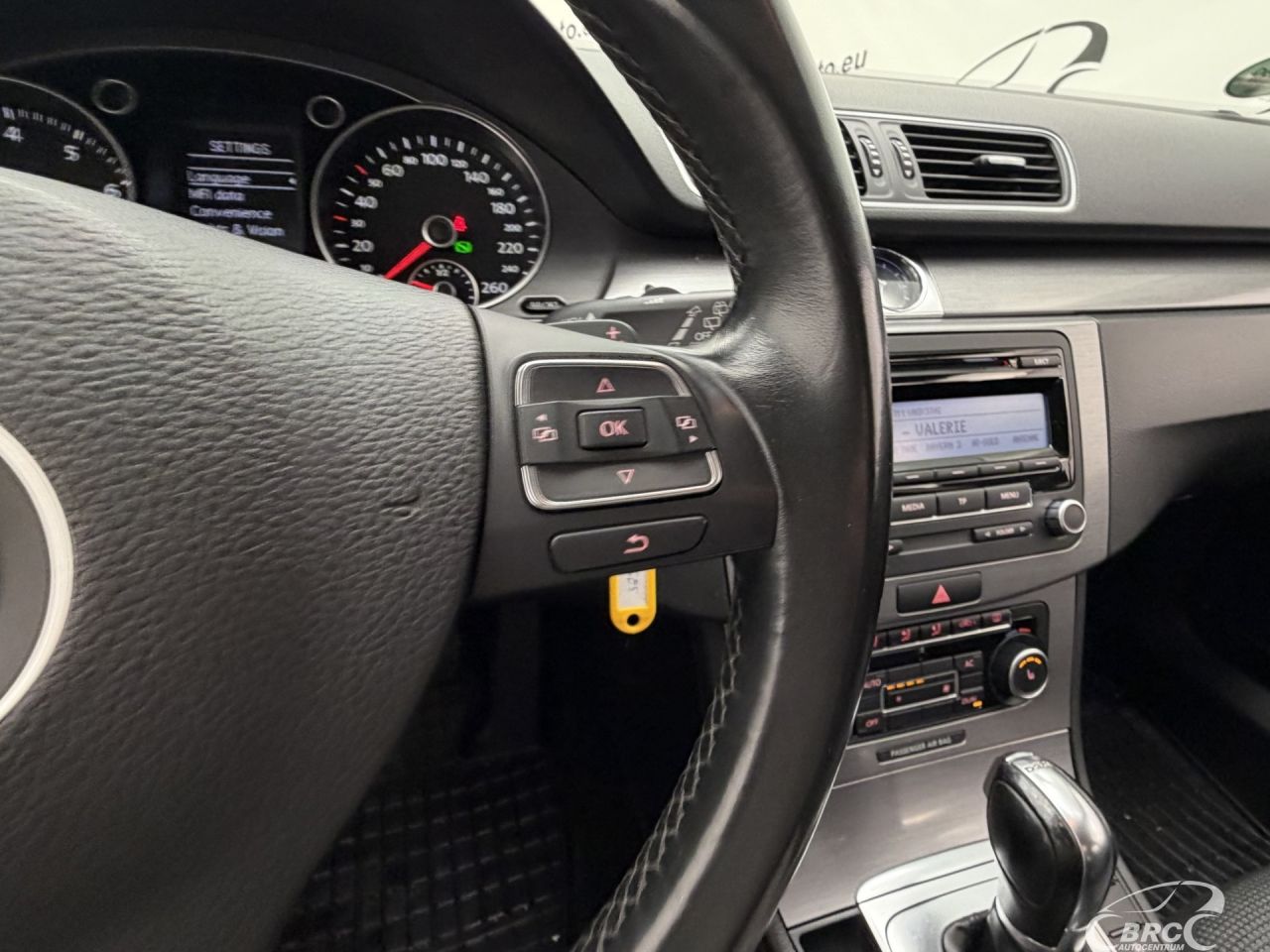 Volkswagen Passat | 27