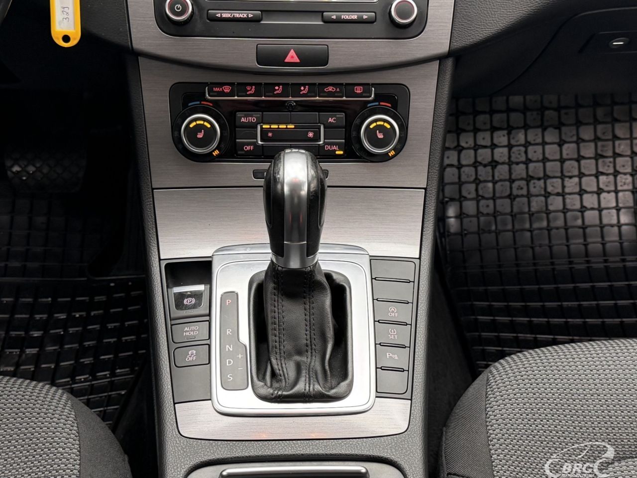 Volkswagen Passat | 16