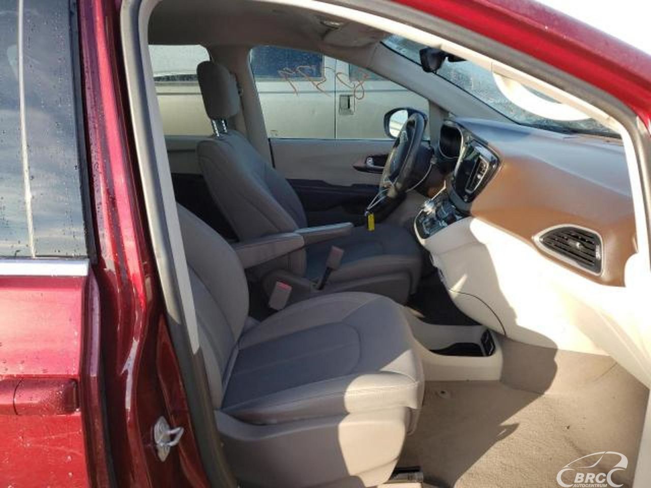 Chrysler Pacifica | 53