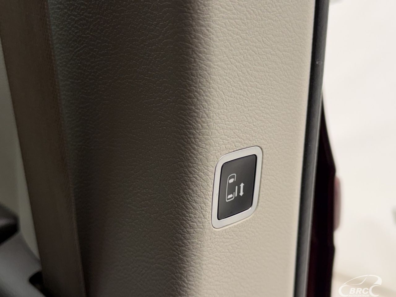 Chrysler Pacifica | 19