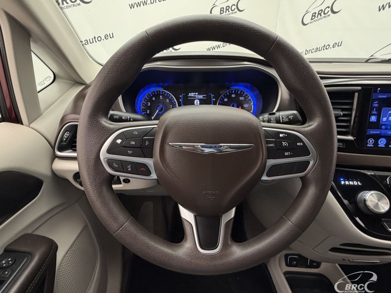 Chrysler Pacifica | 28