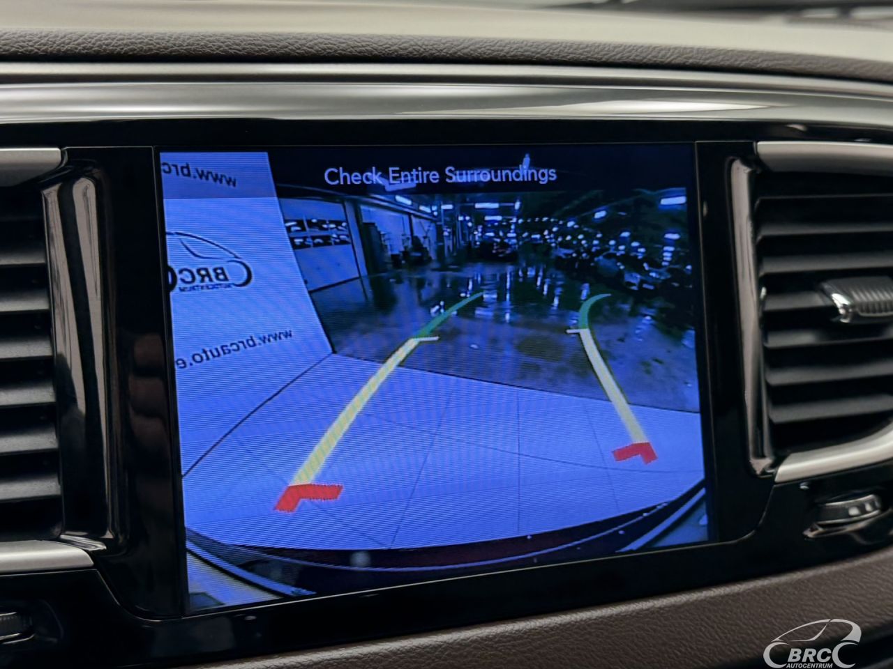 Chrysler Pacifica | 33