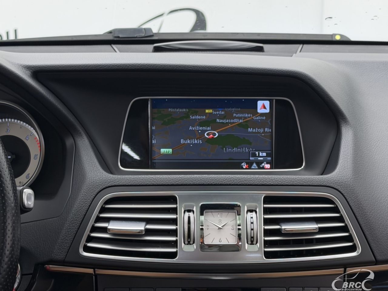 Mercedes-Benz E220 | 11