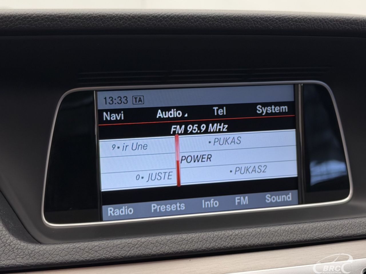 Mercedes-Benz E220 | 31