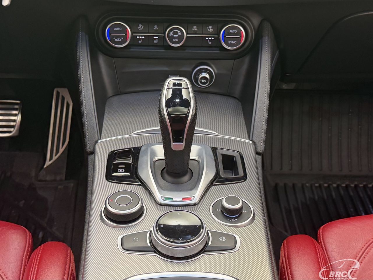 Alfa Romeo Stelvio | 20