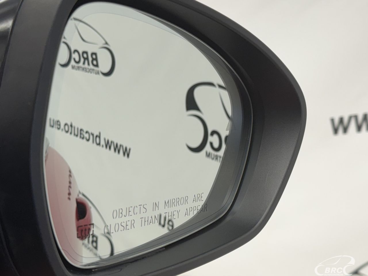 Alfa Romeo Stelvio | 10