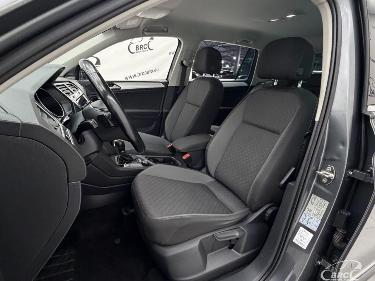 Volkswagen Tiguan | 22