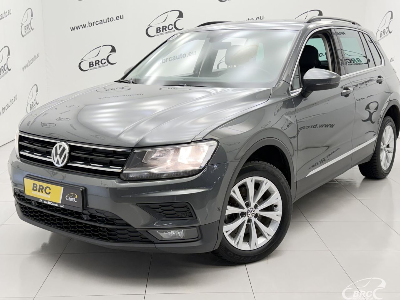 Volkswagen Tiguan | 48