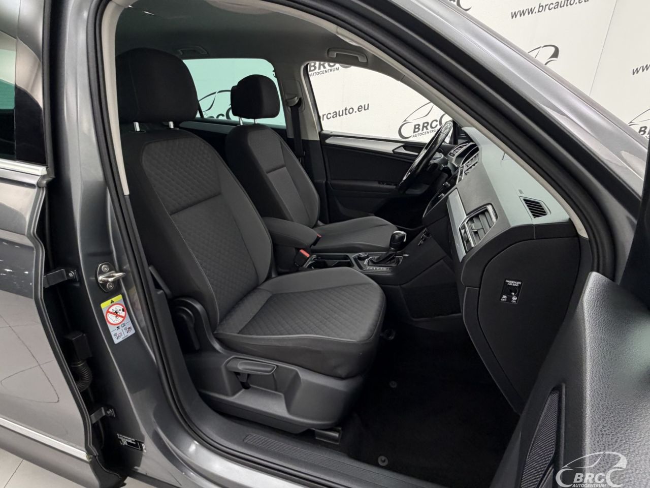 Volkswagen Tiguan | 6
