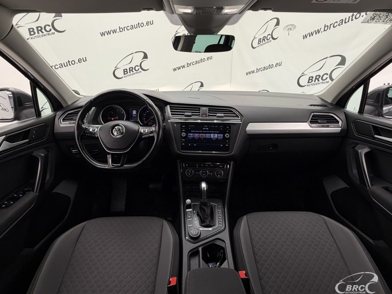 Volkswagen Tiguan | 2