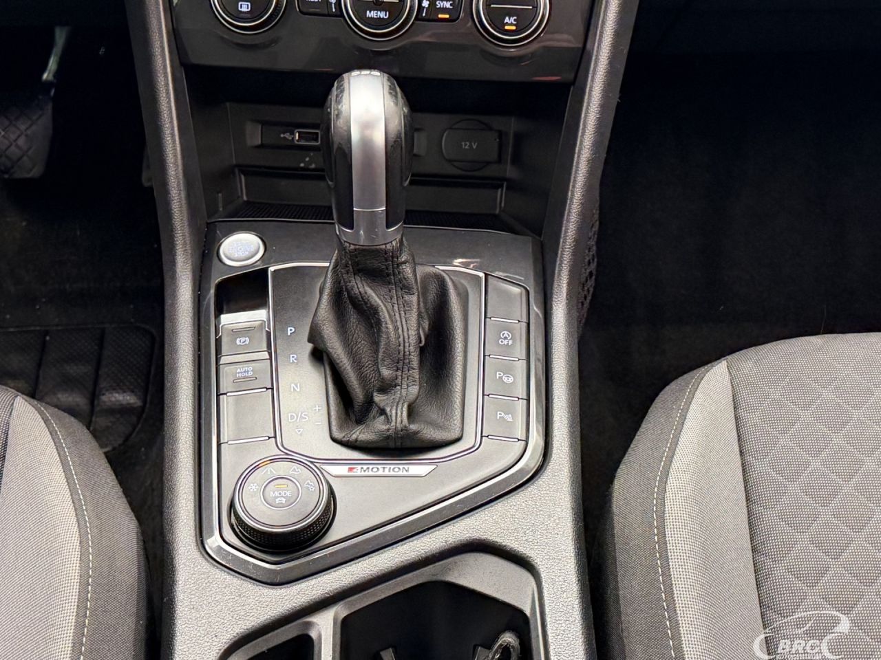 Volkswagen Tiguan | 17