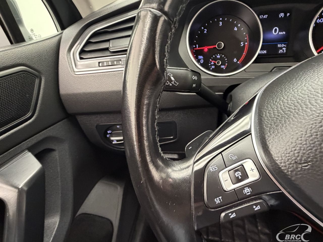 Volkswagen Tiguan | 33