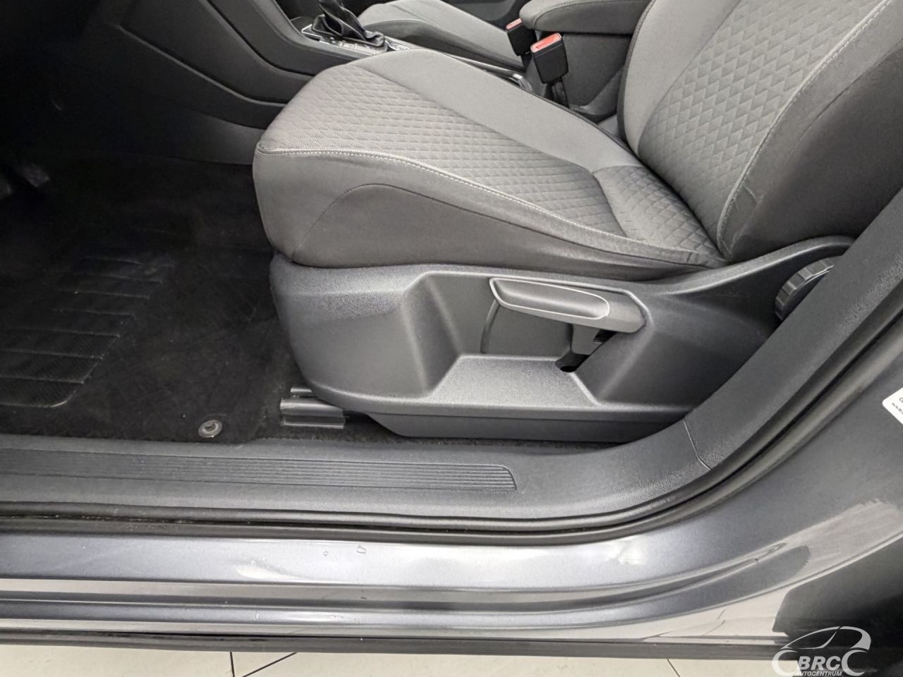 Volkswagen Tiguan | 21