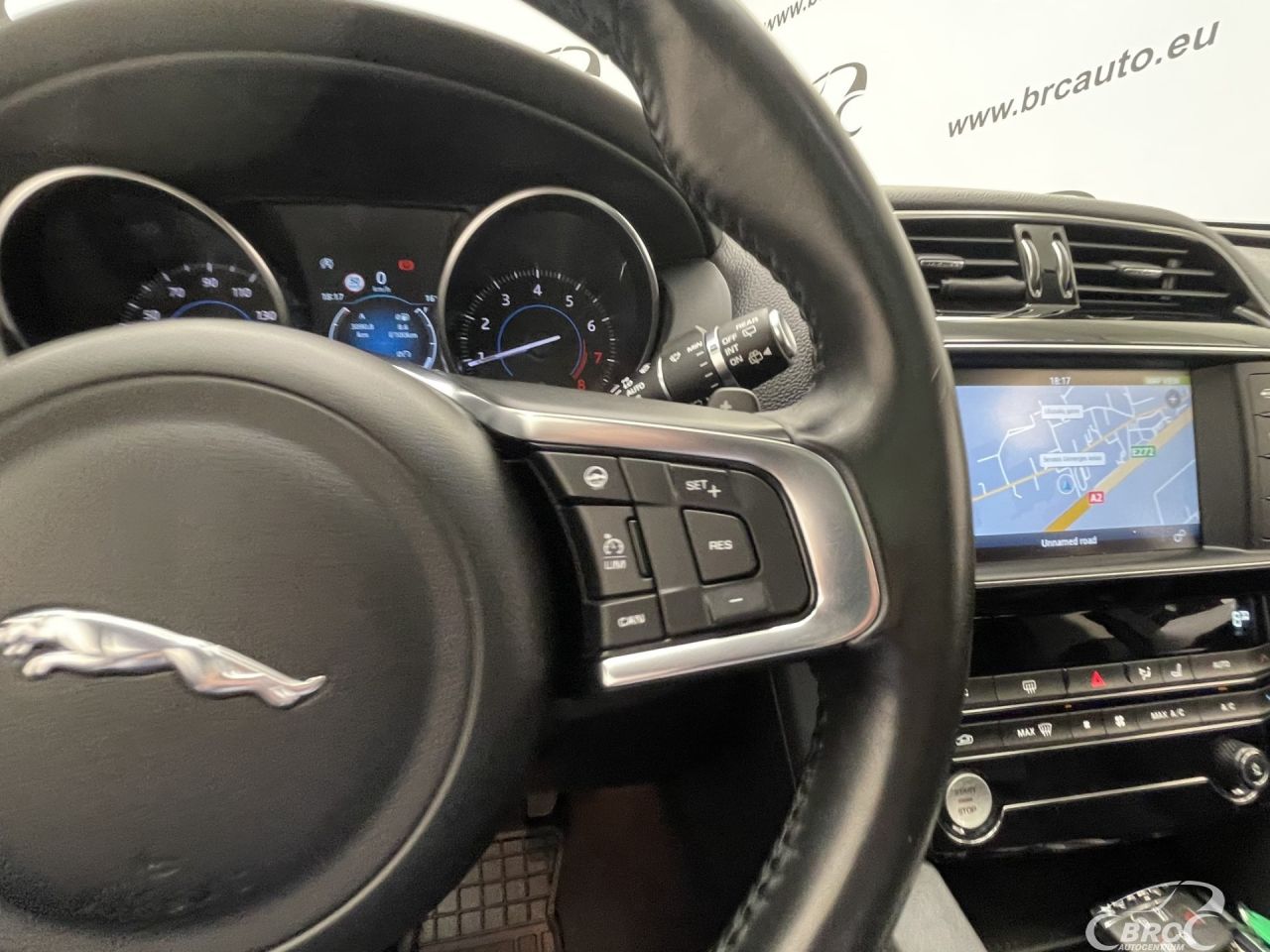 Jaguar F-Pace | 30
