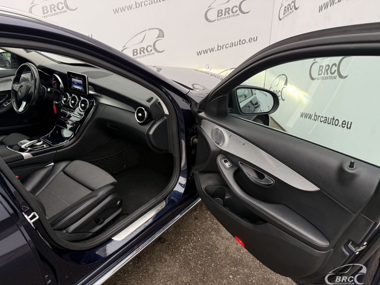 Mercedes-Benz C250 | 5