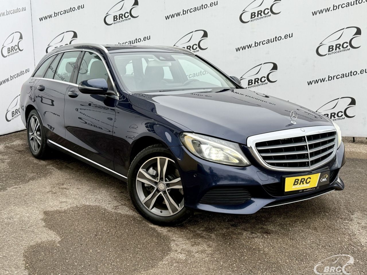 Mercedes-Benz C250 | 38