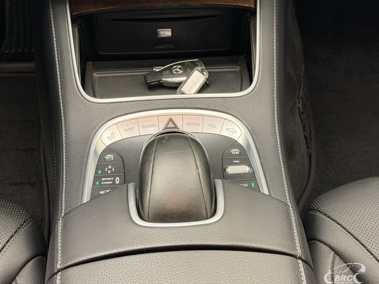 Mercedes-Benz S350 | 16