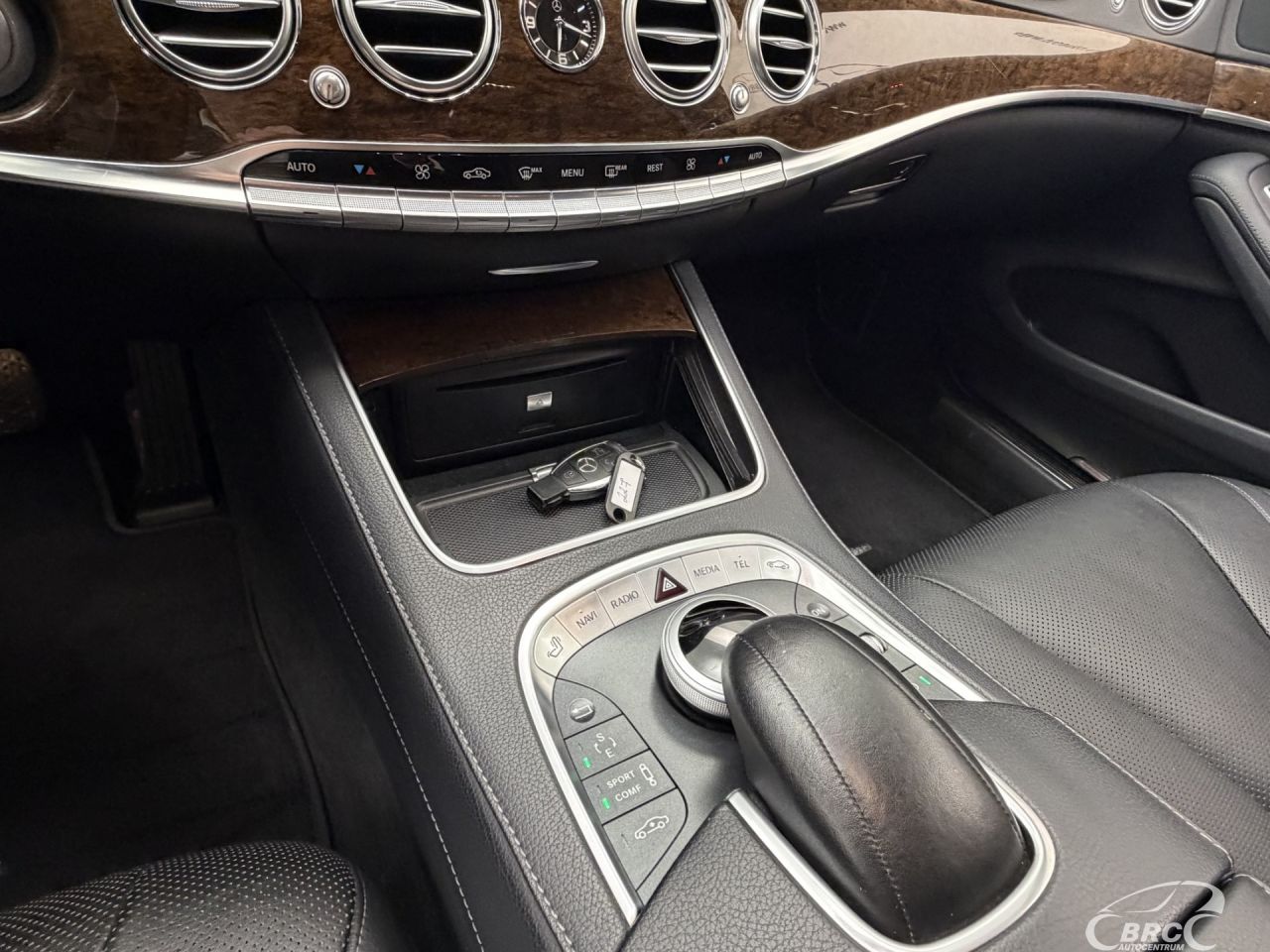 Mercedes-Benz S350 | 26