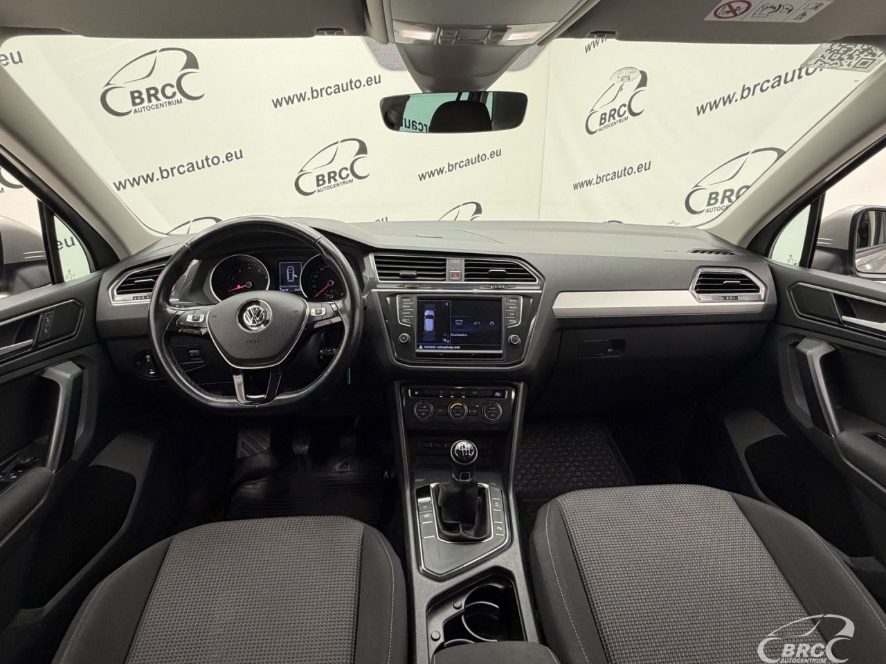 Volkswagen Tiguan | 2