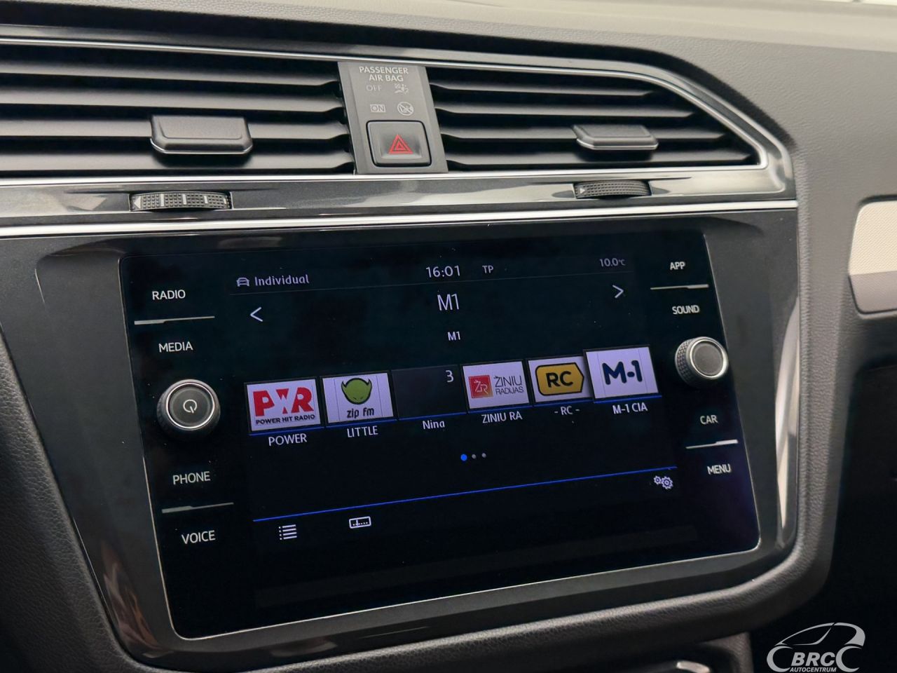 Volkswagen Tiguan | 32