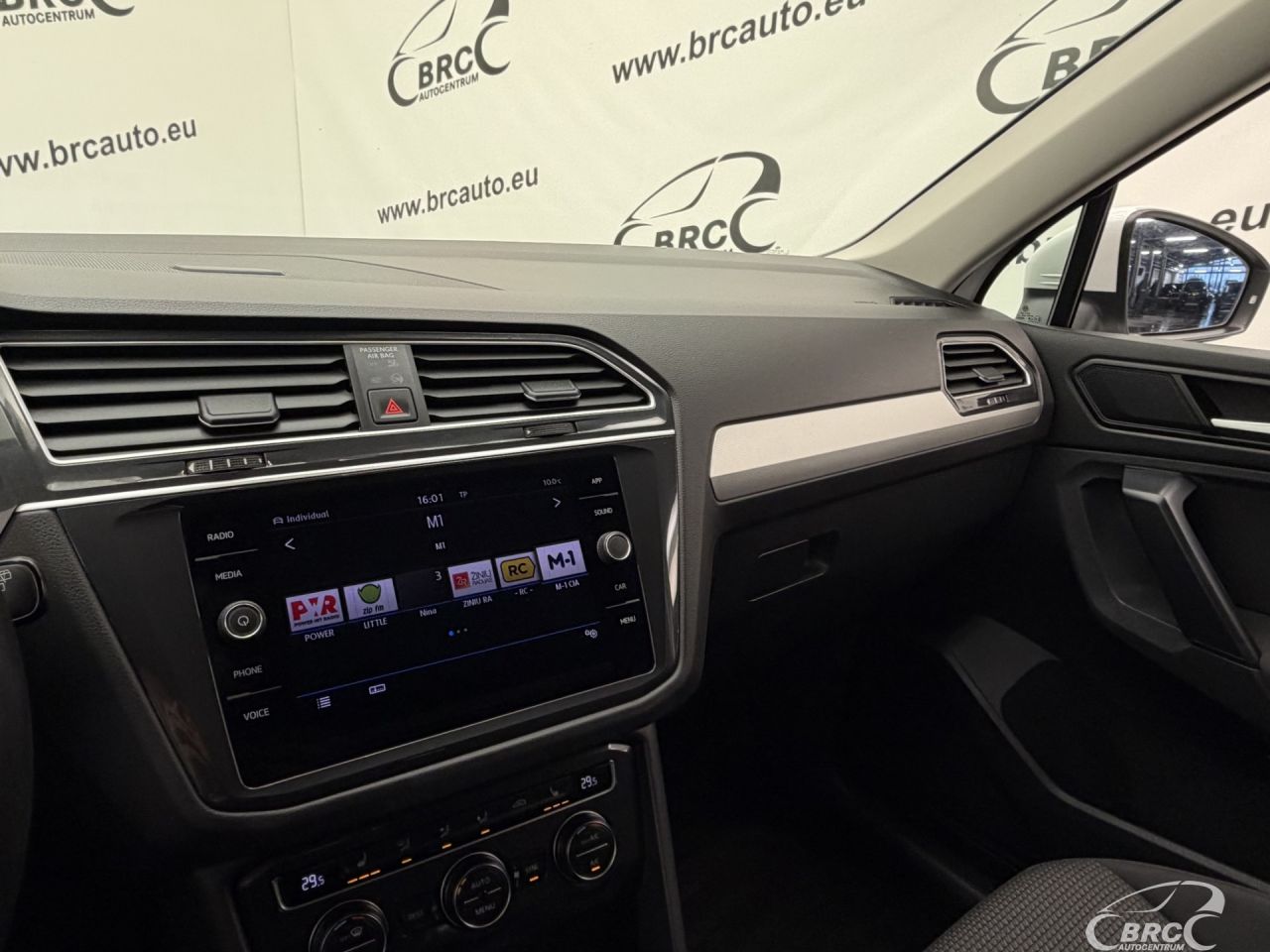 Volkswagen Tiguan | 26