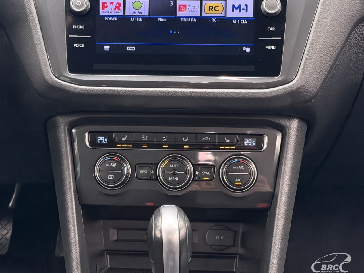 Volkswagen Tiguan | 17