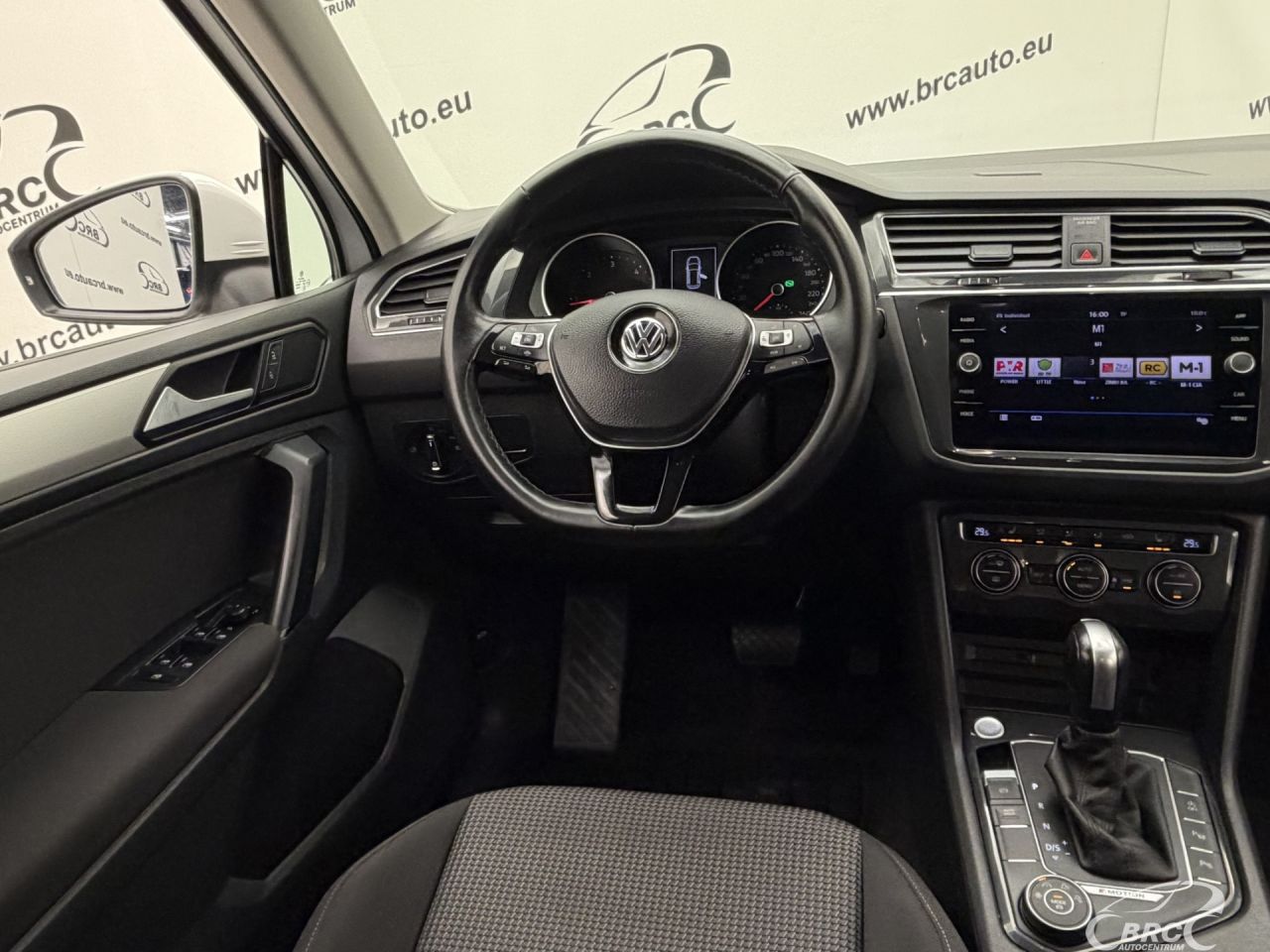 Volkswagen Tiguan | 13