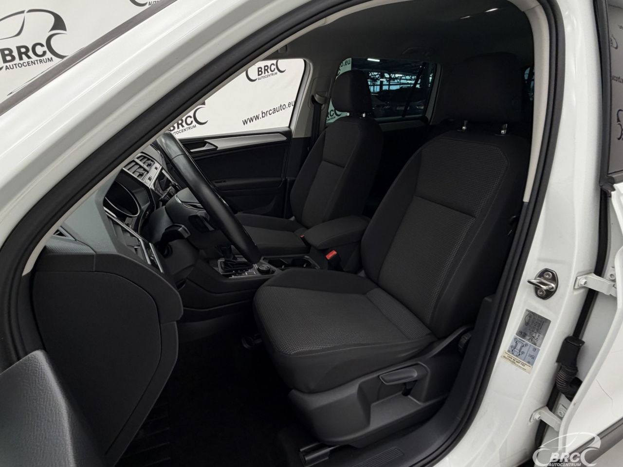 Volkswagen Tiguan | 22