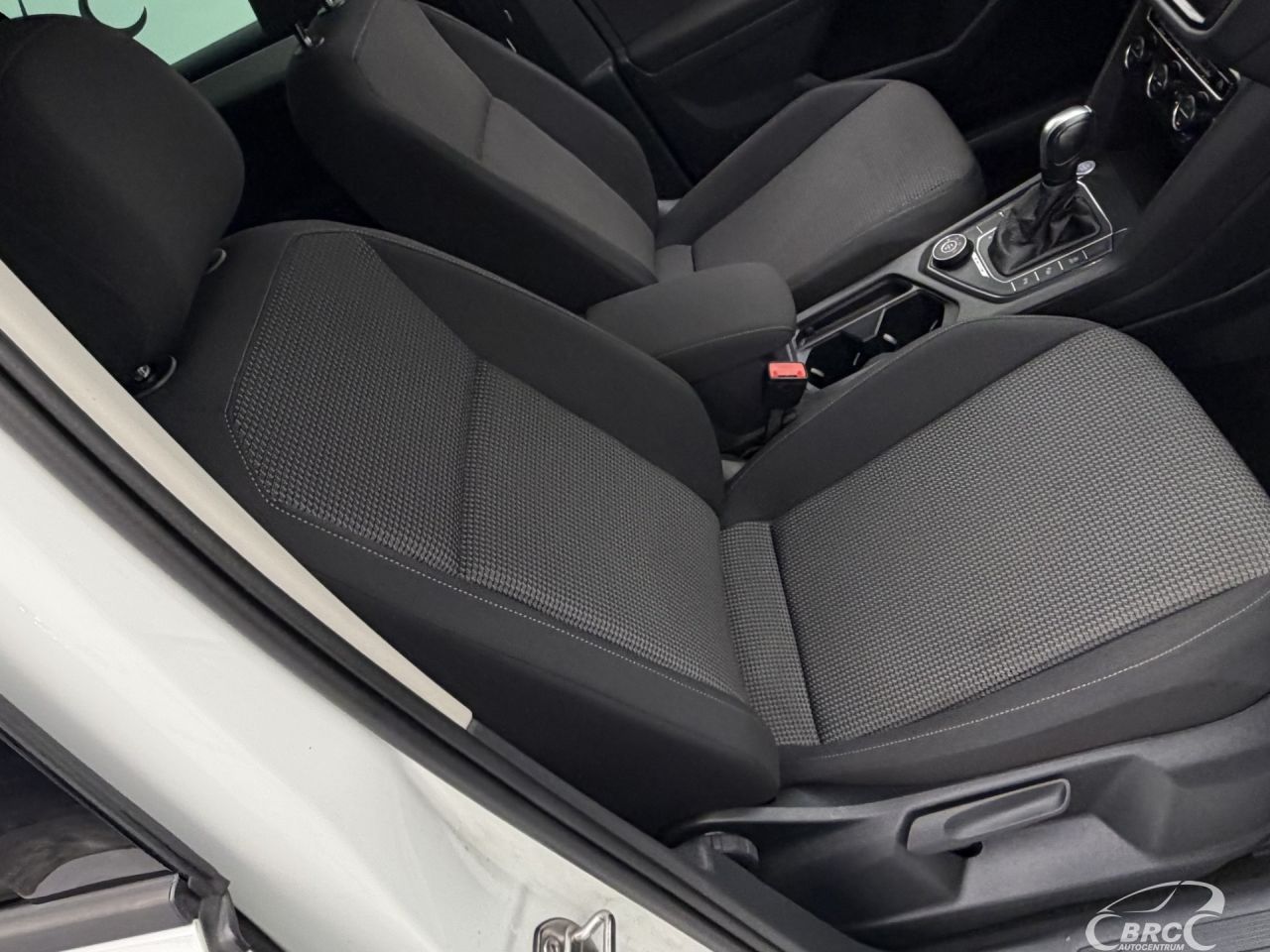 Volkswagen Tiguan | 4