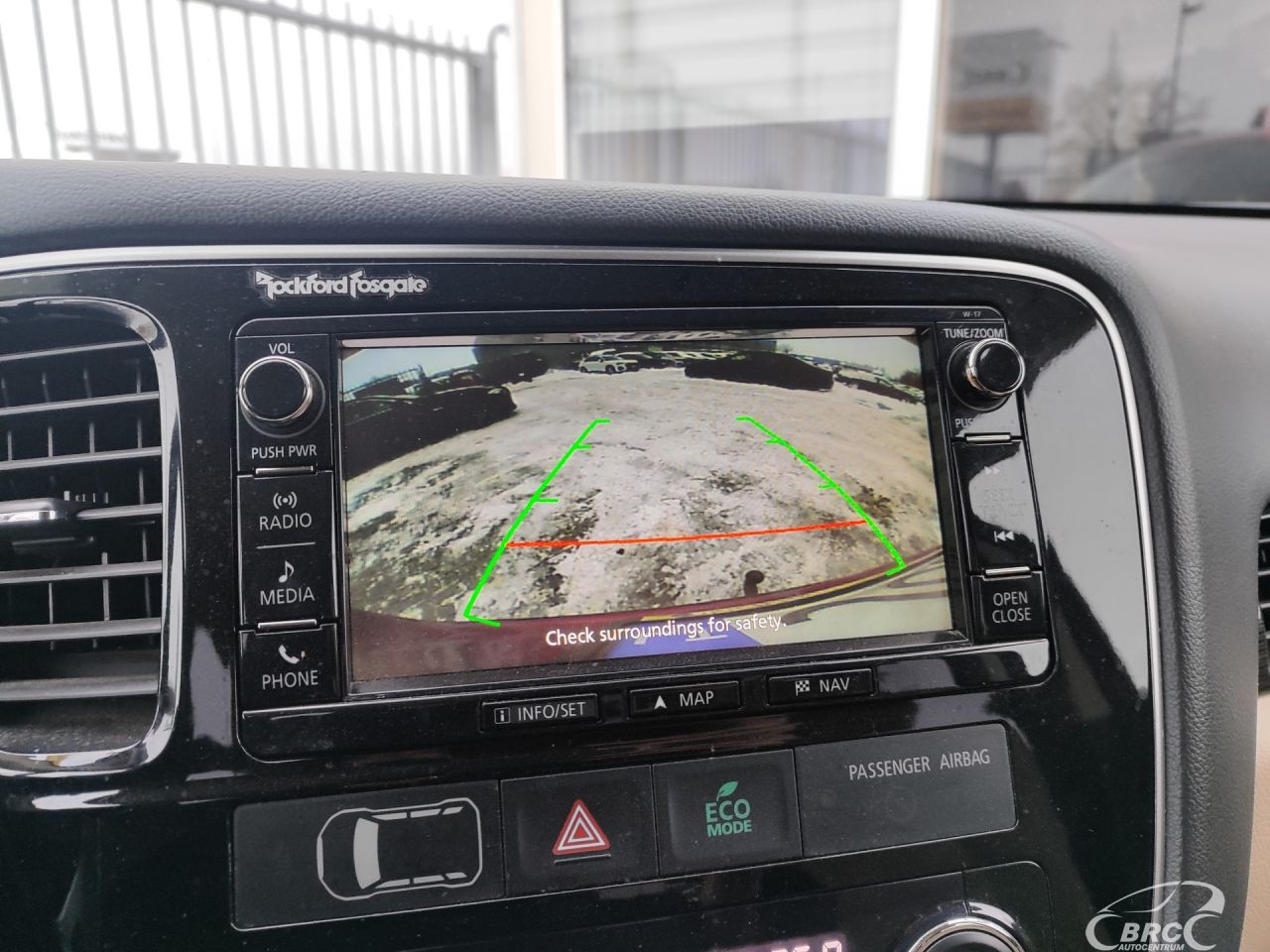 Mitsubishi Outlander | 33