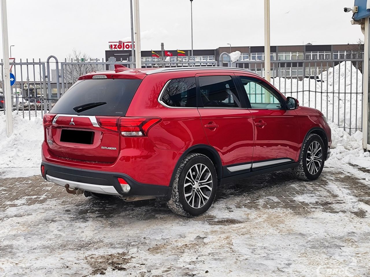 Mitsubishi Outlander | 1