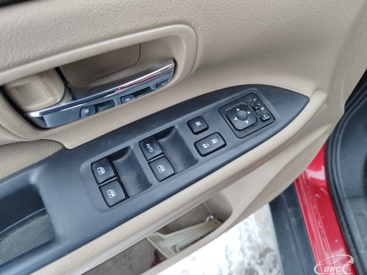 Mitsubishi Outlander | 18