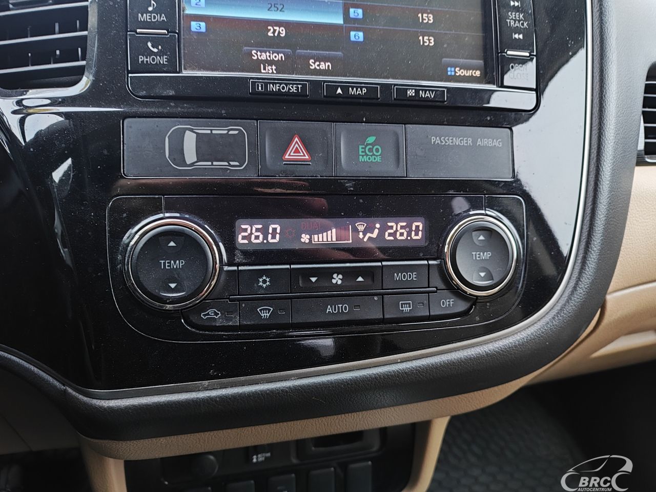 Mitsubishi Outlander | 30