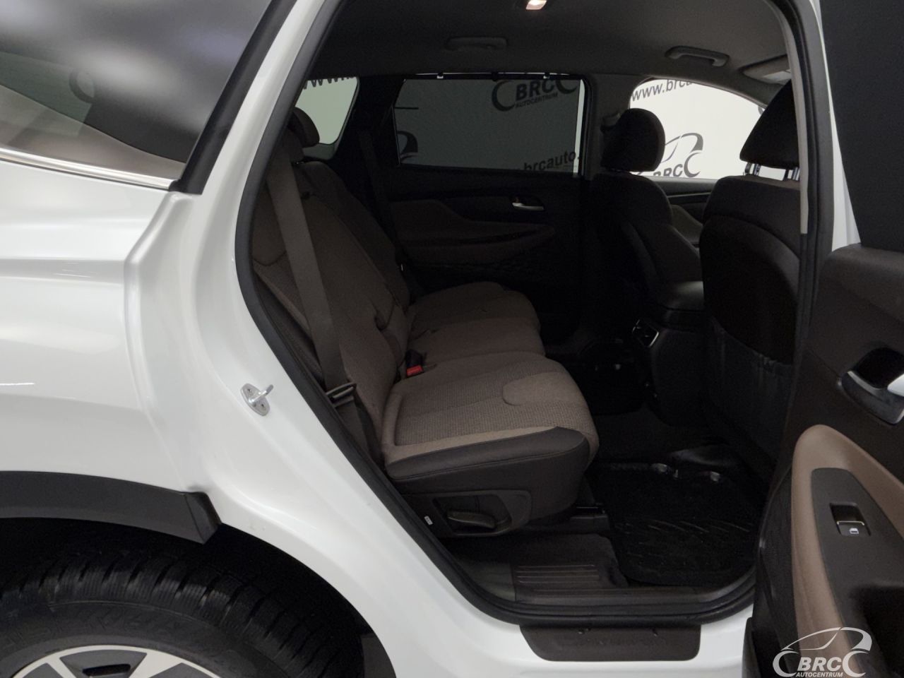 Hyundai Santa Fe | 9