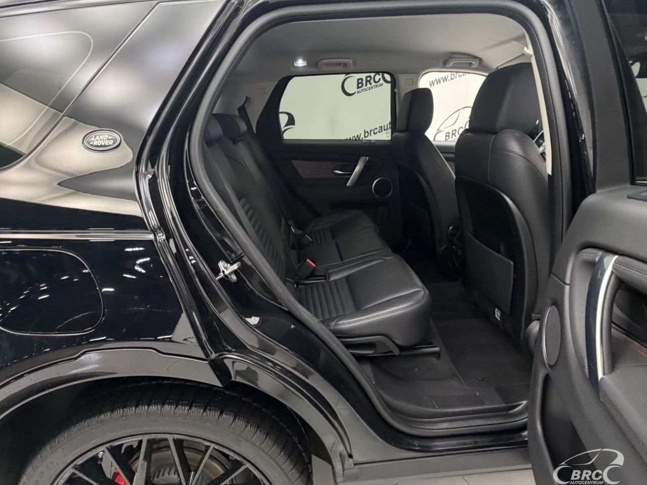 Land Rover Discovery | 8