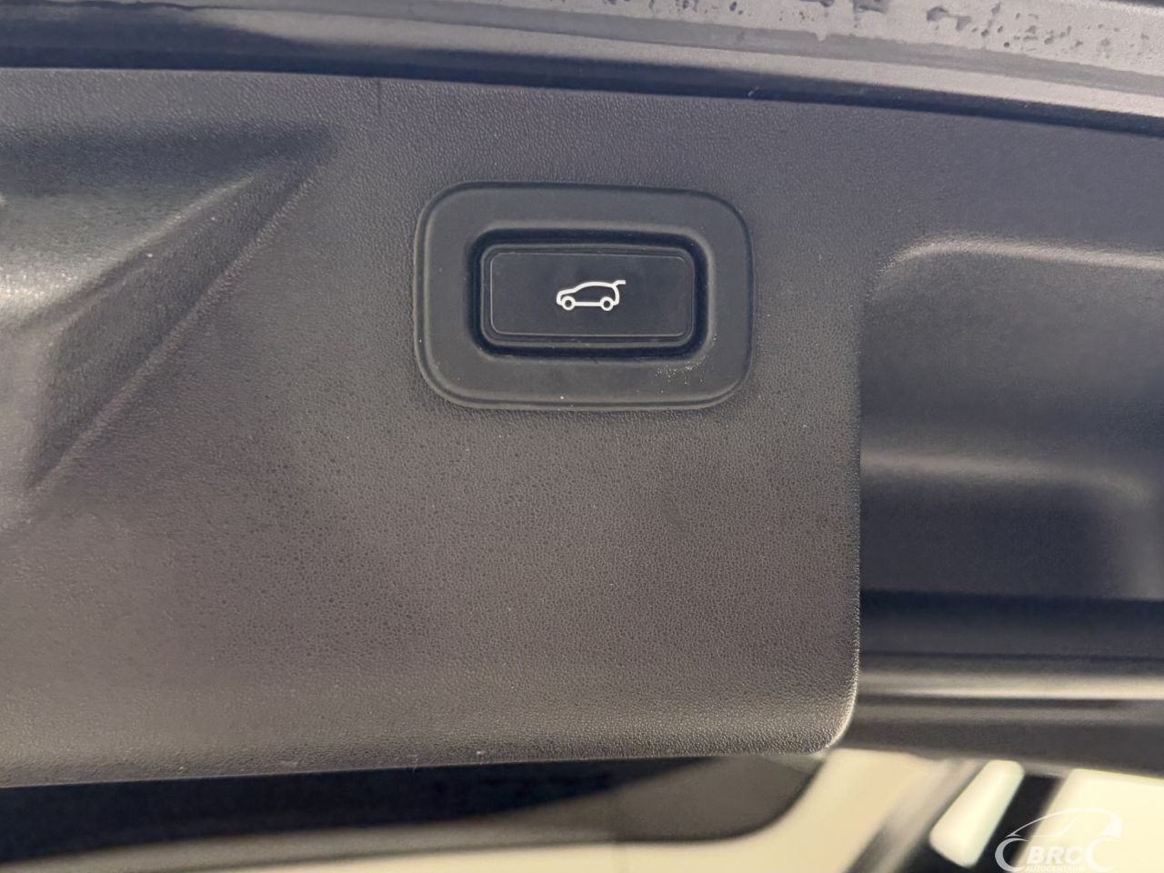 Land Rover Discovery | 42