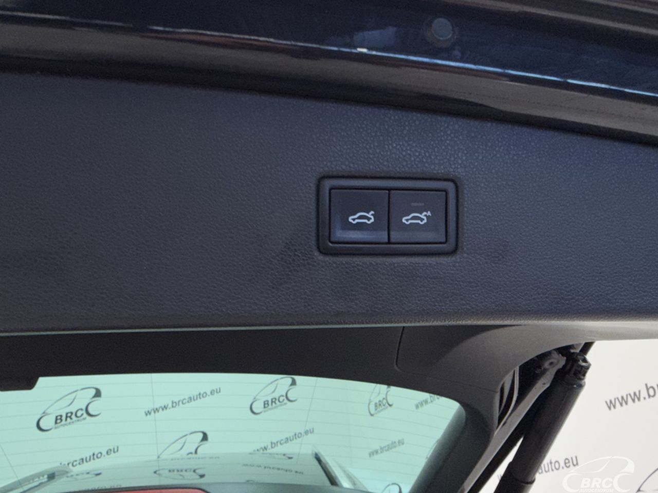 Volkswagen Tiguan | 79