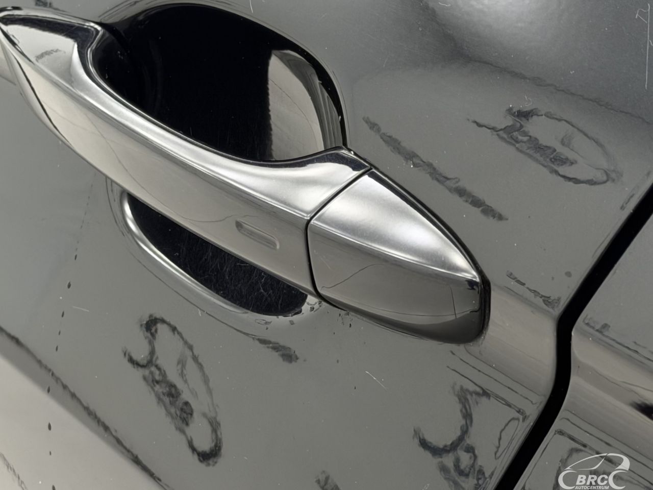 Volkswagen Tiguan | 82